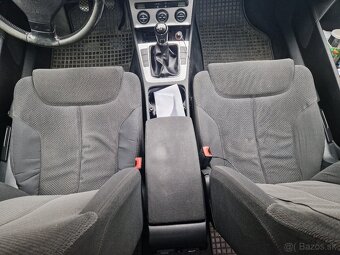 Volkswagen Passat B6 variant 2.0 TDI 2009 - 9