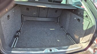 Škoda Superb Combi 1.6 TDI CR DPF Ambition - 9