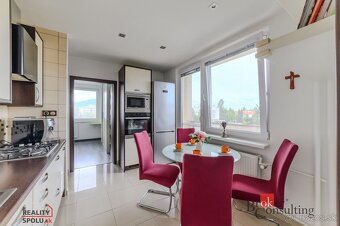 3 Izbový byt prenájom centrum Nitra, 2x balkón - 9