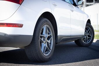 Audi Q5 2.0 TDI 170k quattro /AJ NA SPLÁTKY/ - 9