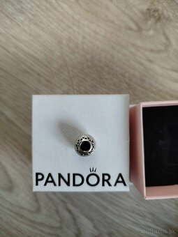 Pandora - 9