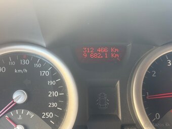 Predám Renault Megane combi - 9