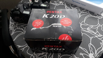 PENTAX K20D - telo (count 18tis+) - TOP stav - 9