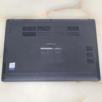 Dell 5300 i5-8365U 32GB 512GB Win11 - 9