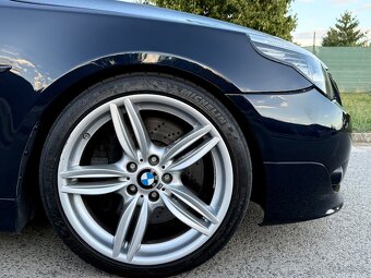 BMW 550i MANUAL / M-Paket / SPORTSITZE / LOGIC7 / NAVI - 9