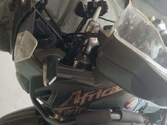 Honda CRF 1000 Africa Twin DCT - 9