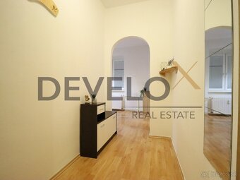 Na predaj priestranný 2 - izb. byt v Bratislave - Nové Mesto - 9