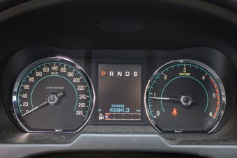 Jaguar XF Sportbrake 3.0D S Premium Luxury - 9