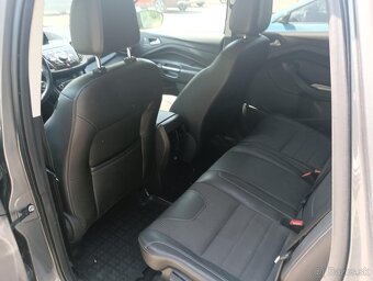 FORD KUGA - 9