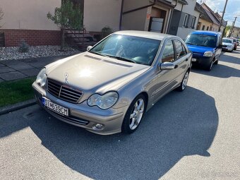 Mercedes-Benz C 220 CDI W203 - 9