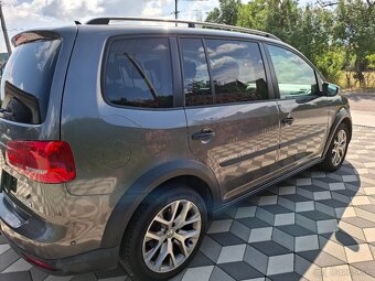 VOLKSWAGEN TOURAN CROSS 2.0 CR TDI, 103KW, MOD2015,187000KM - 9