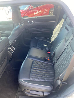Sorento 2.2 CRDi 8DCT PLATINUM - 9