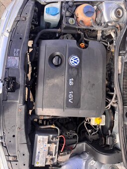 GOLF 4 1.6 77kw 2002 - 9