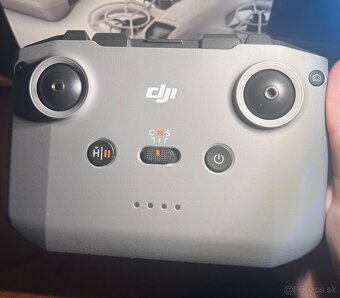 DJI Neo Fly More Combo - 9