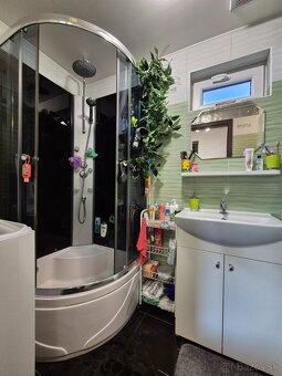 ZNÍŽENÁ CENA Dom so zariadením, pozemok 987m2 KE - K.N.Ves. - 9