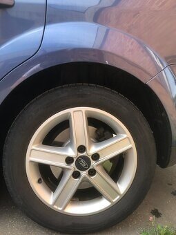 Predám Ford Focus ST 2.0 TDCi (136 k) - 9