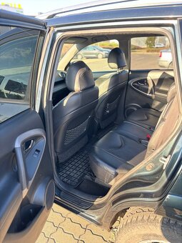 Toyota RAV4 2.2 D-4D 130kw - 9