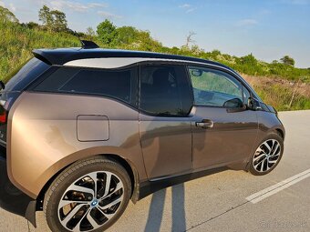 BMW i3 120Ah,r.v.2019,tepelné čerpadlo,naj. 106055 km - 9