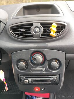 Renault Clio Kombi - 9