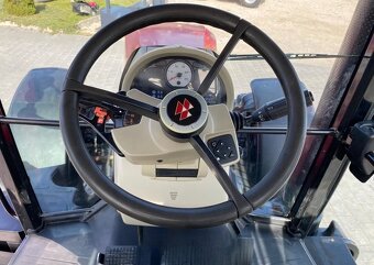 MASSEY FERGUSON 7724 - 9