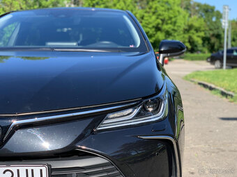 TOYOTA COROLLA 1.5 AT 10/2022 (záruka 5 rokov) - 9