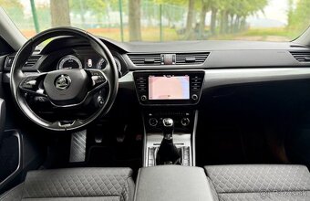 Škoda Superb facelift 2.0 TDI manual 6r rok 2021 - 9