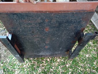 Zdvíhaci mechanizmus - 9