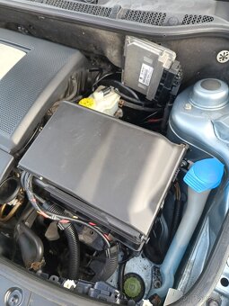 Škodu Fabia 1.2HTP benzín - 9