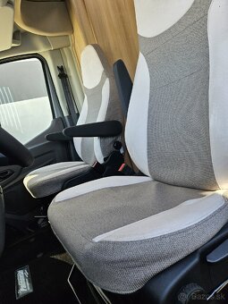 Predam autokaravan Roller Team 2025 - 9