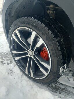 Predám BMW X5 e70 3.0d X-Drive 180kw  Facelift - 9