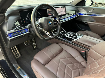BMW Rad 7 740d mHEV xDrive A/T - 9