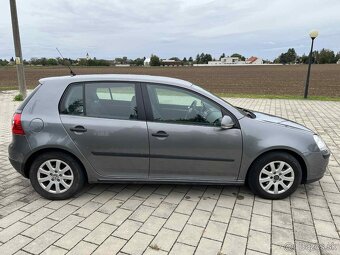 Volkswagen Golf 5 1,9TDI - 9