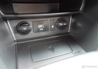 Hyundai Kona 1.6 GDi HEV Hybrid Style - 9