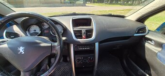 Peugeot 207 - 9