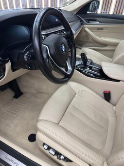 BMW G30 540i Xdrive - 9