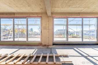 PREDAJ: POLYFUNKČNÁ NOVOSTAVBA VO ZVONČÍNE - 9