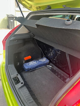 Predám FORD Fiestu, 1242 cm3, 60 kW, 3/2009 - 9
