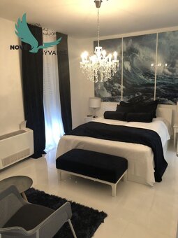 Exkluzívne na predaj luxusná vila 3x apartmán len 70 od mora - 9
