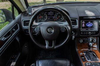 Volkswagen Touareg Il 3.0 V6 TDI / AJ NA SPLÁTKY - 9