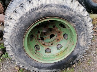 Predám kolesá o rozmere 400/60-15,5 - 9
