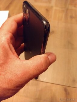 Predám alebo vymením krásny a plne funkčný Iphone 11 Pro Max - 9