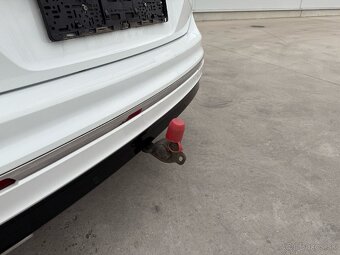 Volkswagen Tiguan Allspace R-line 2.0 TDI 140 4x4 DSG  
 - 9