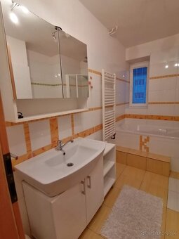Trojizbový byt na prenájom - 9