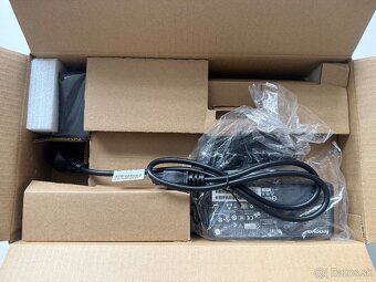 Lenovo ThinkPad Pro Dock / Ultra Dock - 9
