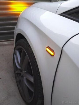 Dynamicke LED smerovky na blatník - 9