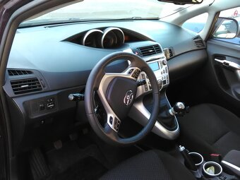 2010 Verso 1,8 Valvematic, benzin, manual - SVK povod - 9