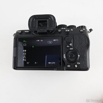 Sony A7 IV – 10 500 uzávierka - 9
