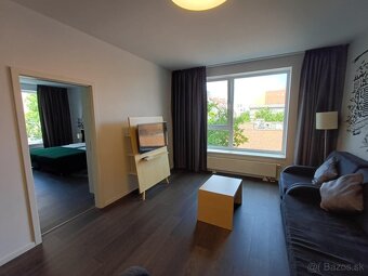 Ponúka na predaj 2-izb. byt, Žilinská ul., BA  - Staré Mesto - 9