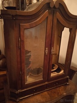 Barokova starožitna komoda - 9