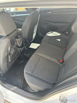 Volkswagen Golf Variant Life - 9